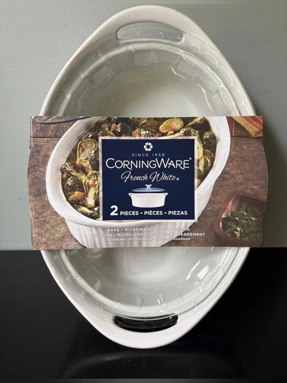 NWT Corning Ware 2.5-Qt French White Oval Ceramic Casserole Dish w/ Glass Cover